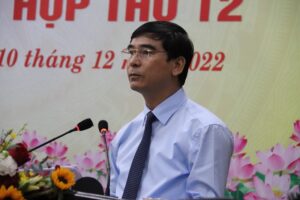 Bí thư Tỉnh ủy Bình Thuận Dương Văn An phát biểu tại kỳ họp của HĐND sáng 8.12 cho rằng nền kinh tế phát triển nhưng không như kỳ vọng